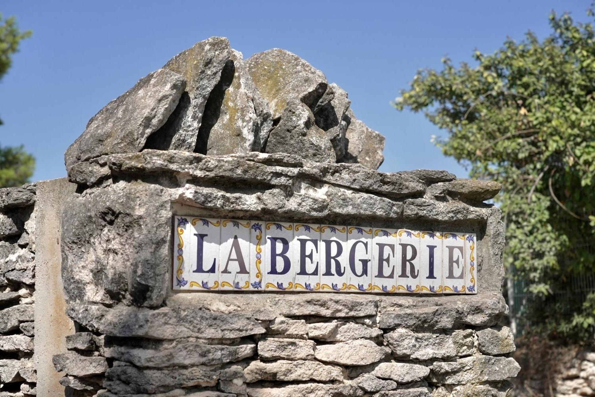 La Bergerie A La Mer - Chambres D'Hotes Carro Мартиг Экстерьер фото